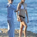 Las fotos en bikini de la hija de Kim Bassinger y Alec Baldwin Las fotos en bikini de la hija de Kim Bassinger y Alec Baldwin