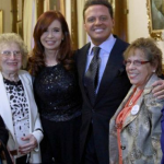 Luis Miguel se reúne con la presidenta de Argentina - Fotos Luis Miguel se reúne con la presidenta de Argentina - Fotos