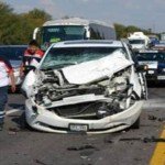 Leticia Calderón sufre accidente vial; sus hijos en grave estado de salu Leticia Calderón sufre accidente vial; sus hijos en grave estado de salu