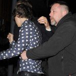 Fotos: Harry Styles borracho no puede estar en pie Fotos: Harry Styles borracho no puede estar en pie