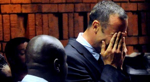 Ordenan prisión preventiva para Óscar Pistorius