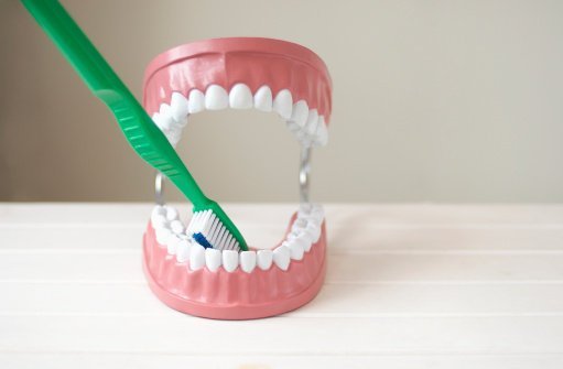 ¿Usarías una dentadura de segunda mano?