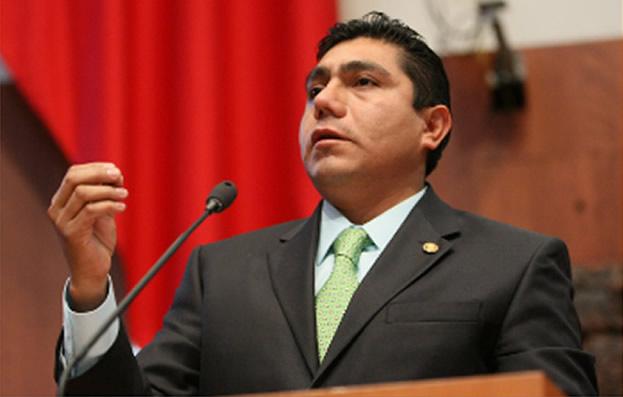 Perfil de Jorge Luis Preciado, nuevo líder del PAN en el Senado