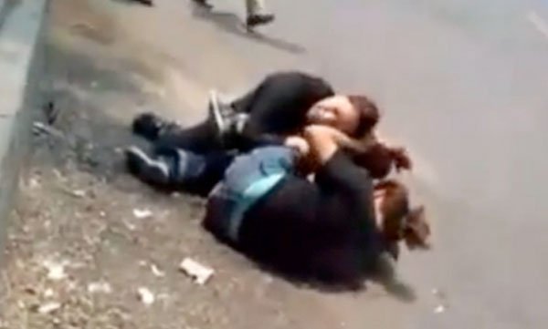 Video: Mujeres del PAN a las piñas en Xochimilco