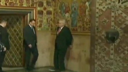 Video: Presidente de la República Checa borracho en evento oficial