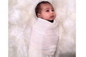 Nueva foto de North West la hija de Kim Kardashian