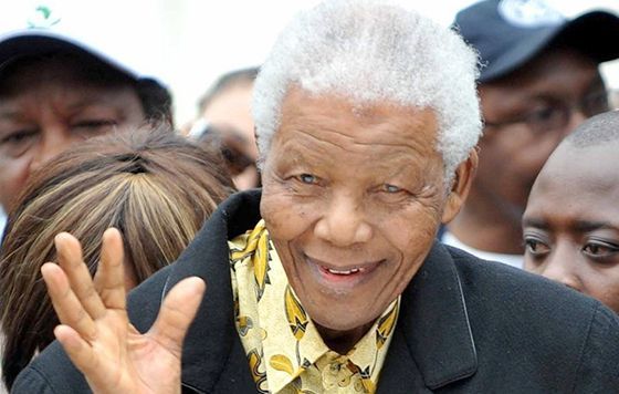 Sudáfrica emite un sello postal conmemorando a Mandela