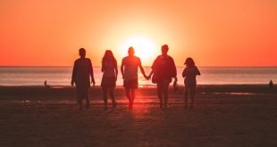 Vacaciones en familia: claves para escoger un buen alojamiento