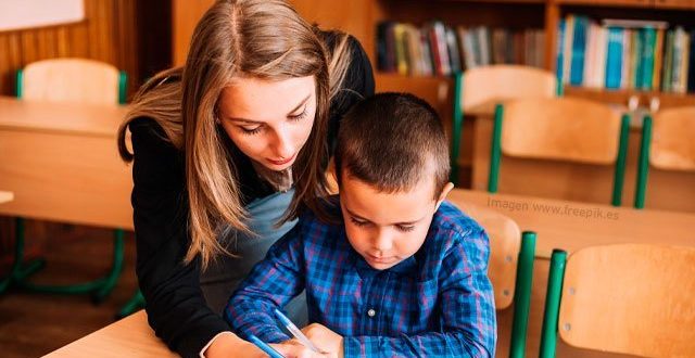Qué cualidades buscar en un tutor